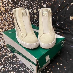 Suede mid rise Pumas